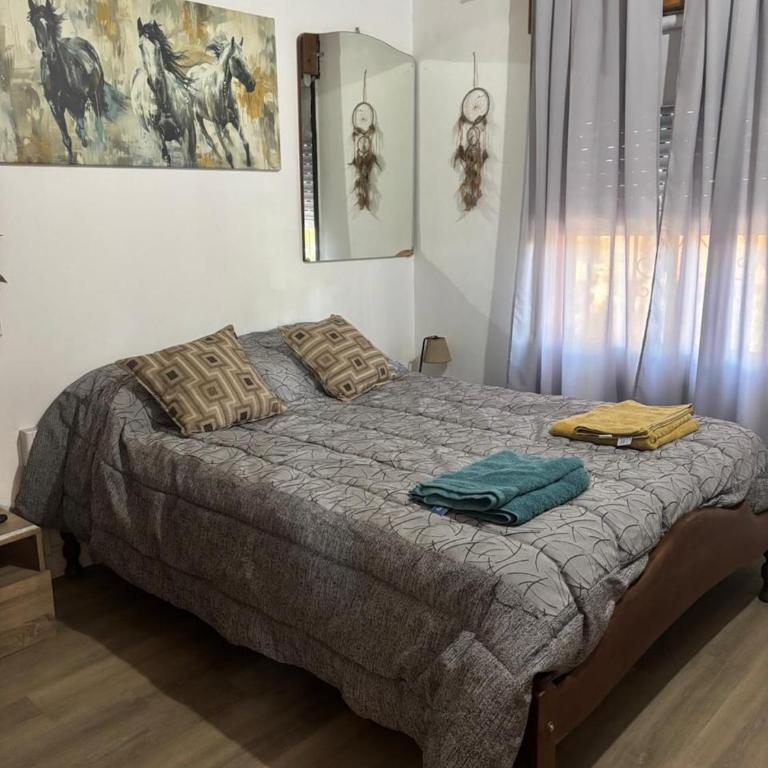Amplio Depto 3 dormitorios hasta 7 huéspedes, Familias y Corporativos, garage privado, Terraza con Parrilla "Stay Neuquen" - Apartamento de 3 dormitorios - Planta Alta - 36
