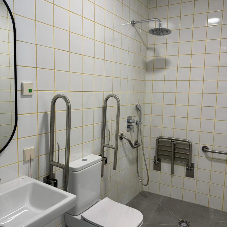 Funker Hostel - Habitación Familiar con 5 camas - 6