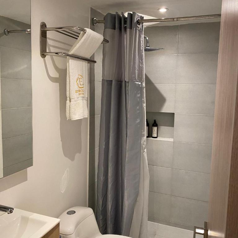 Eurolan 72 - Habitación Doble con baño privado - 13