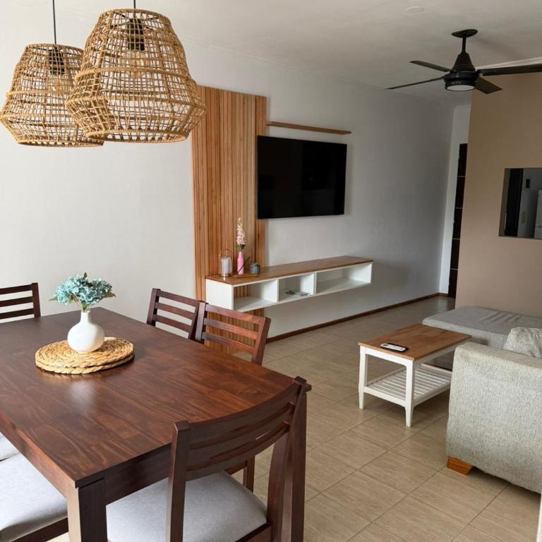 Depto 2 Dormitorios - Zona Terminal - Two-Bedroom Apartment - 3