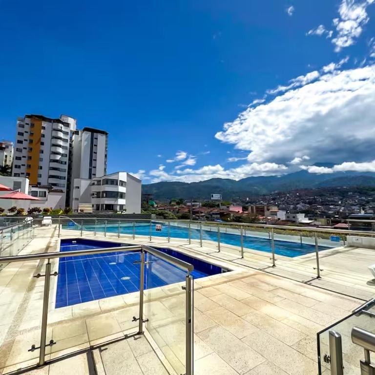 Piscina y Vista - Apto moderno con 2 hab y Aire Acondicionado - Apartamento de 2 dormitorios - 12