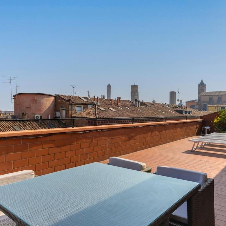 Top Floor - Bologna in your gaze - BeMyHost - One-Bedroom Apartment - 35