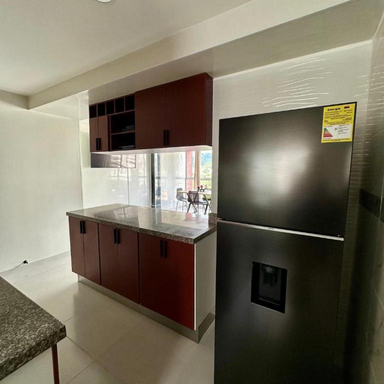 Amplio y moderno Apto de 3 hab con piscina y balcón - Apartamento de 3 dormitorios - 23