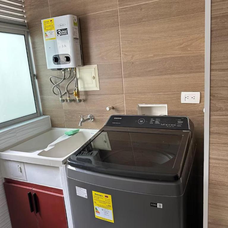 Amplio y moderno Apto de 3 hab con piscina y balcón - Apartamento de 3 dormitorios - 20