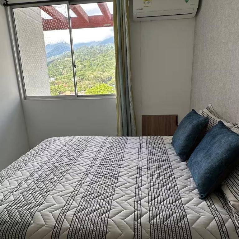 Amplio y moderno Apto de 3 hab con piscina y balcón - Apartamento de 3 dormitorios - 21