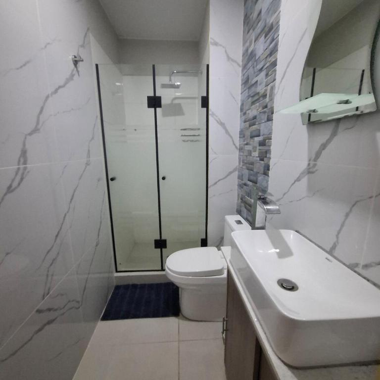 Amplio departamento en Lima - Two-Bedroom Apartment - 20