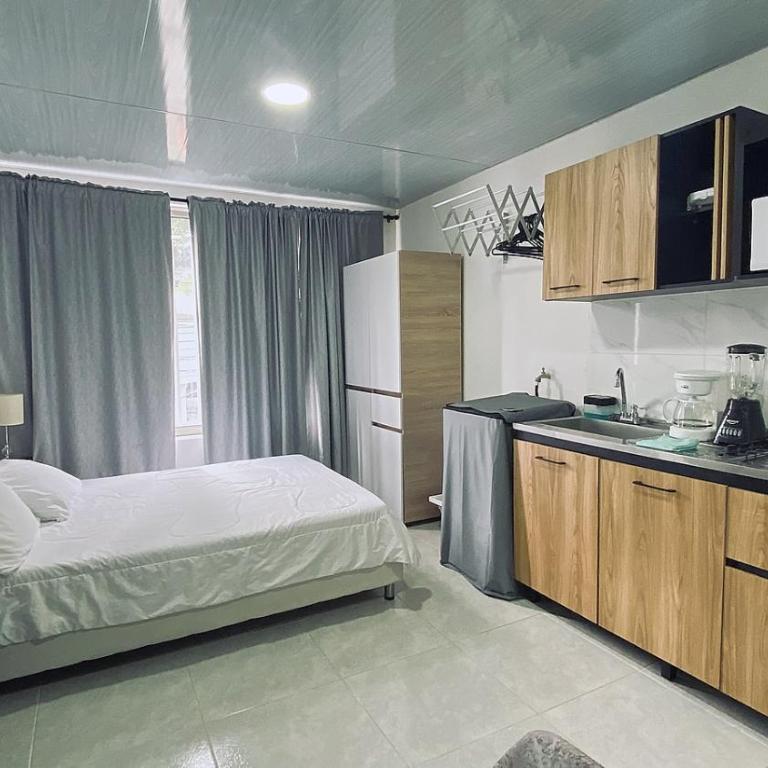 Aparta-estudio ideal con excelente Ubicación - Apartamento de 1 dormitorio - 2