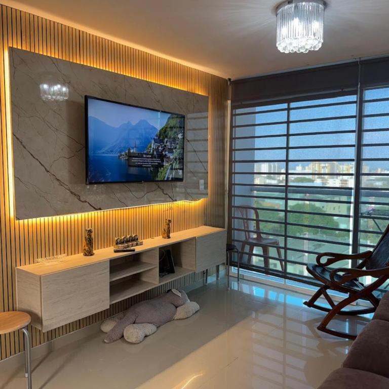Vista Panorámica y Confort a 10 min del Malecón - Apartamento de 3 dormitorios - 1
