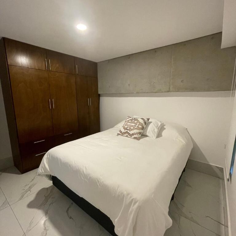 Modern and Well-Located Two-Story Penthouse in La Purísima - Apartment - 10