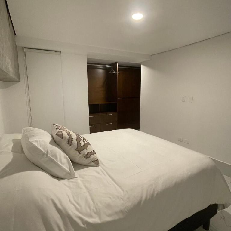 Modern and Well-Located Two-Story Penthouse in La Purísima - Apartment - 21