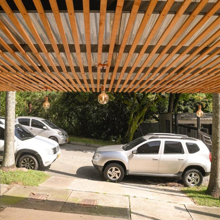 Beautiful home overlooking Medellín - Apartamento - 12
