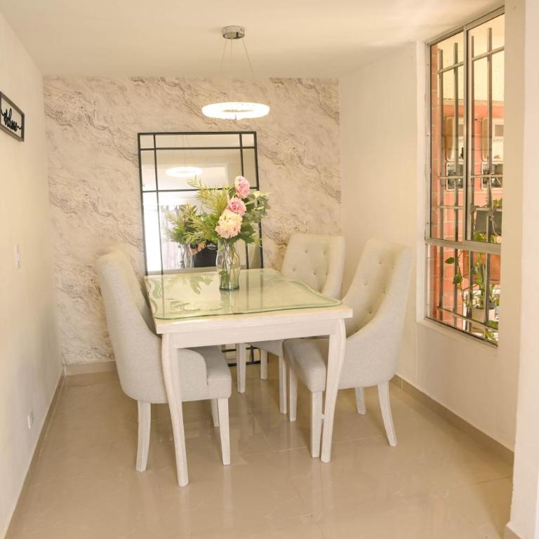 Beautiful home overlooking Medellín - Apartamento - 13