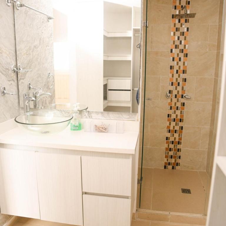Beautiful home overlooking Medellín - Apartamento - 15
