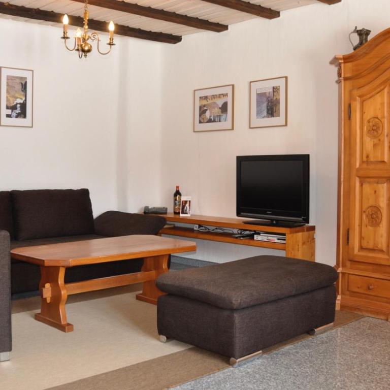 Chalet Goldblick - Appartamento con 3 Camere da Letto e Terrazza - 8
