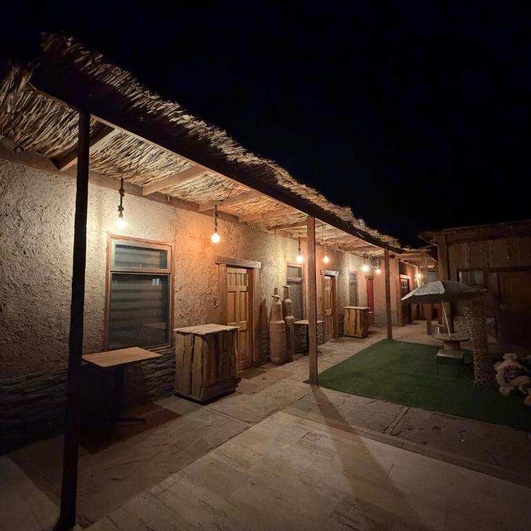 Nueva Lodge La Estación San Pedro de Atacama - Family Room with Private Bathroom - 1