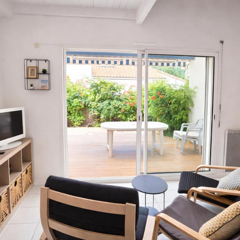Maison proche plage, terrasse, animaux bienvenus - FR-1-22-397 - Vacation Home - 1