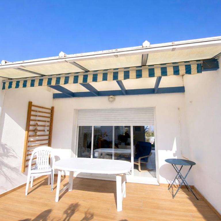 Maison proche plage, terrasse, animaux bienvenus - FR-1-22-397 - Vacation Home - 2