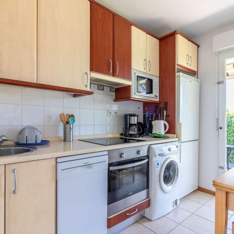 Appartement charmant avec parking - 4 pers. - FR-1-2-449 - Appartement - 6