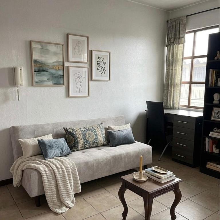 Suite completamente equipada con garaje cerca del centro histórico - Apartamento de 1 dormitorio - 1