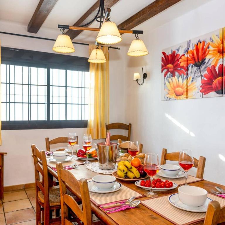 Villa Tamisa by Villa Plus - Villa - 6