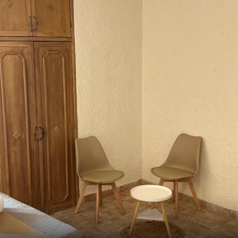 Deluxe Double Suite with Private Oceanfront Feel - Deluxe Double Room with Balcony and Sea View - 4
