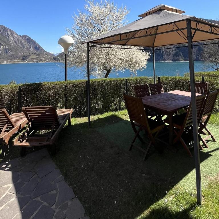 Panoramic Lakefront Apartment for 5 - Apartment mit 2 Schlafzimmern - 23