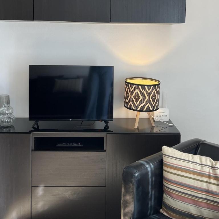 Panoramic Lakefront Apartment for 5 - Apartment mit 2 Schlafzimmern - 7