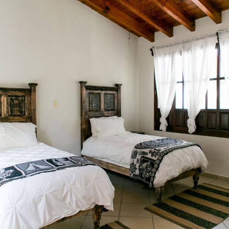 Casa ELM in San Miguel de Allende - Twin Room with Garden View - 3