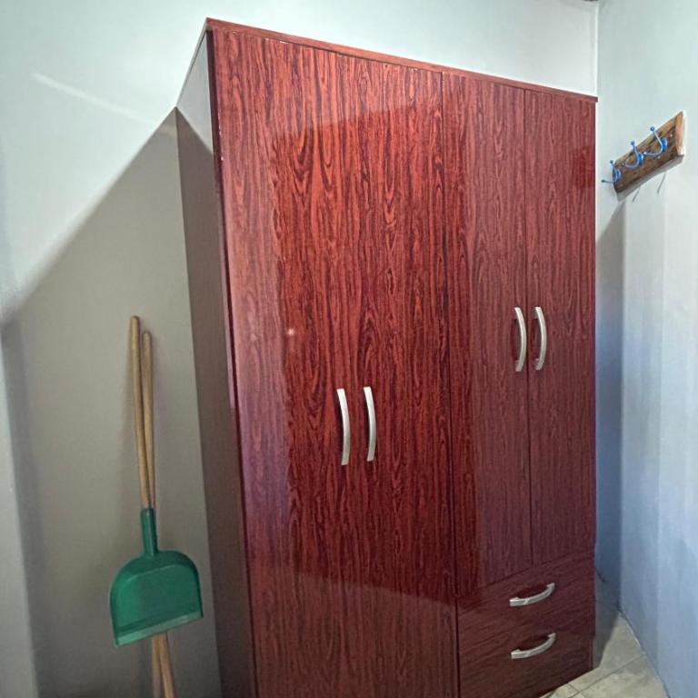 Hostel Acuarelas - Habitación Triple con baño privado - 7
