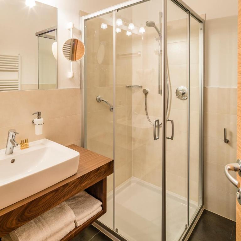 Gasthof Hotel Terzer - Junior Suite con Balcone - 5