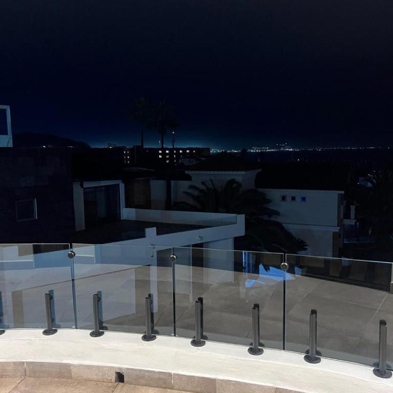 Raquel Ocean view family and friends house 12ppl - Villa - 8