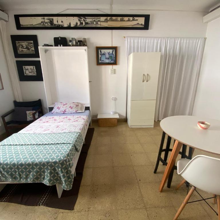 La Santiaga - Single Room with Shared Bathroom - 1
