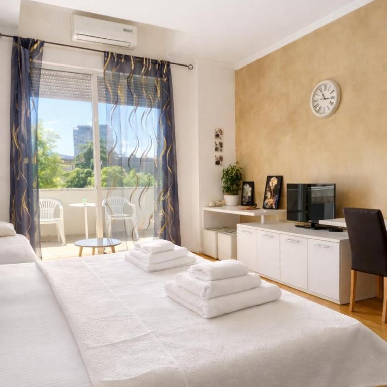 City Nora Mostar - One-Bedroom Apartment - 1