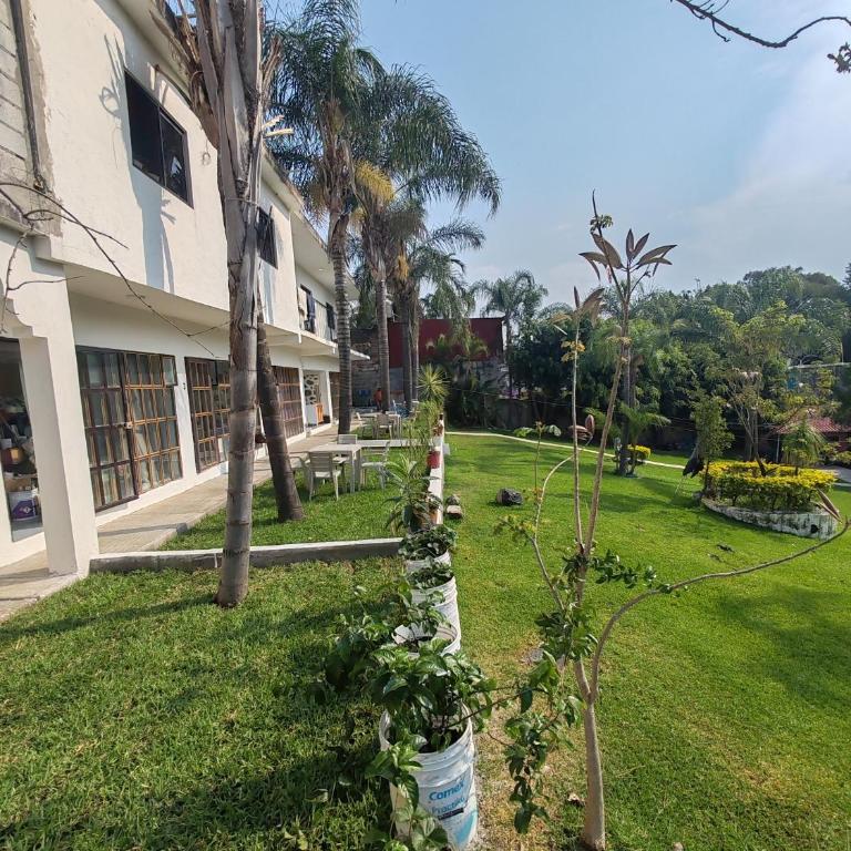 La gloria Hospedajes - Apartamento de 2 dormitorios con vistas al jardín - 4