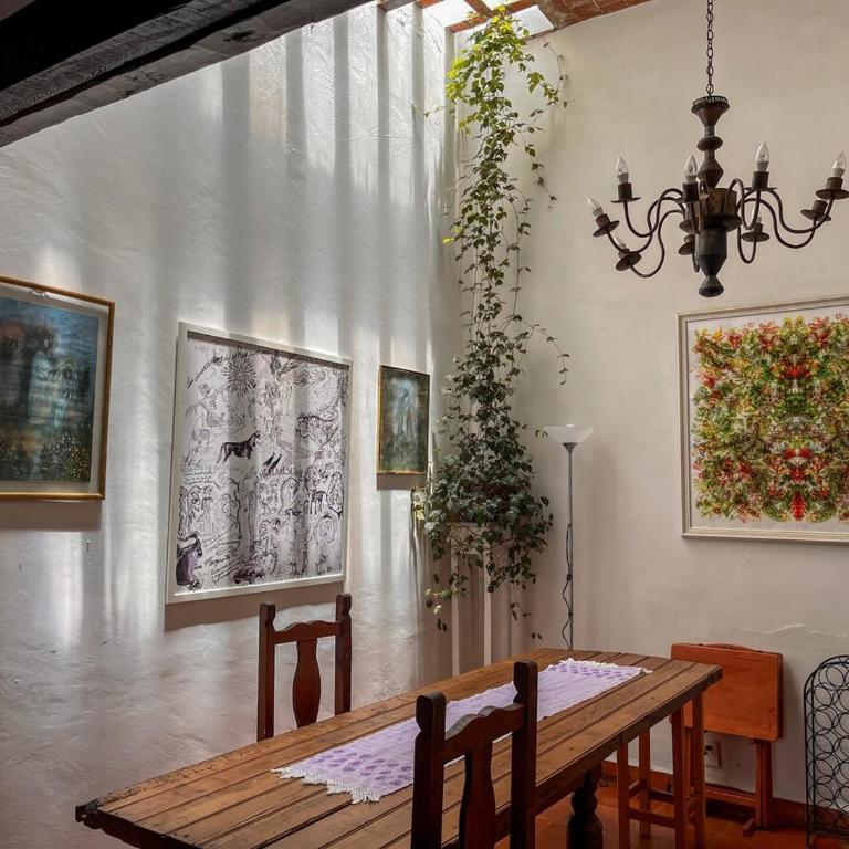 Beautiful and spacious Colonial Home, Mexico City - Villa - 60