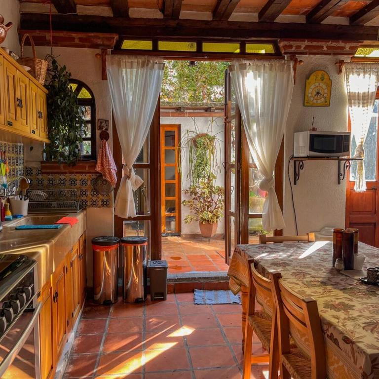Beautiful and spacious Colonial Home, Mexico City - Villa - 65