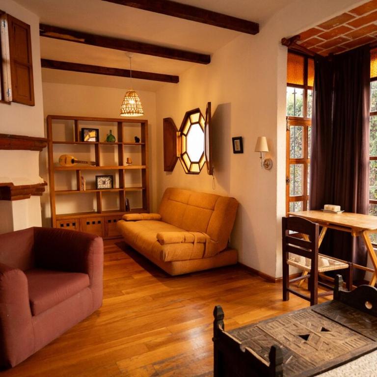 Beautiful and spacious Colonial Home, Mexico City - Villa - 70