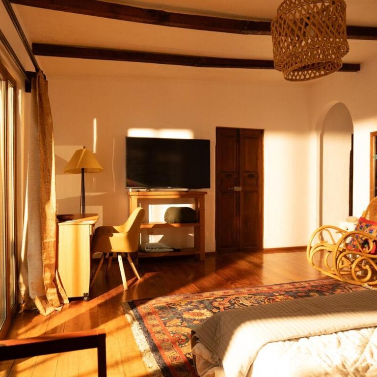 Beautiful and spacious Colonial Home, Mexico City - Villa - 75