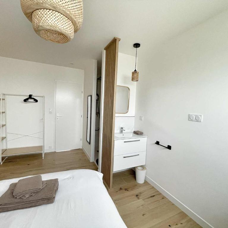 2 chambres - 2 Sdb - idéal famille ou 2 couples - Appartement 2 Chambres - 9