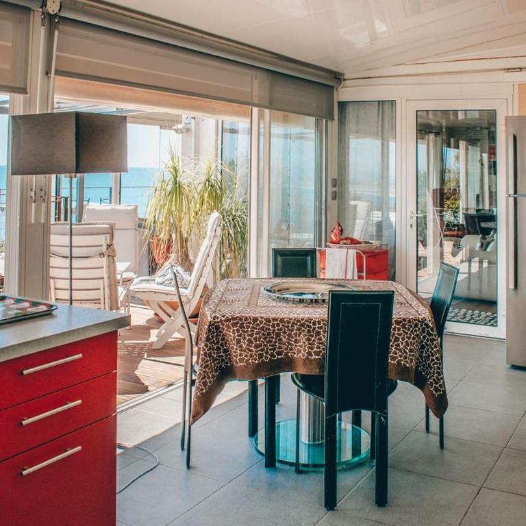 Maison de charme à louer Vacances de rêve face à la mer - Villa 2 Chambres - 7