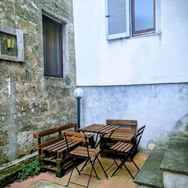 Pothos House - Downtown apartment with patio and large living room - Apartment mit 1 Schlafzimmer - 12