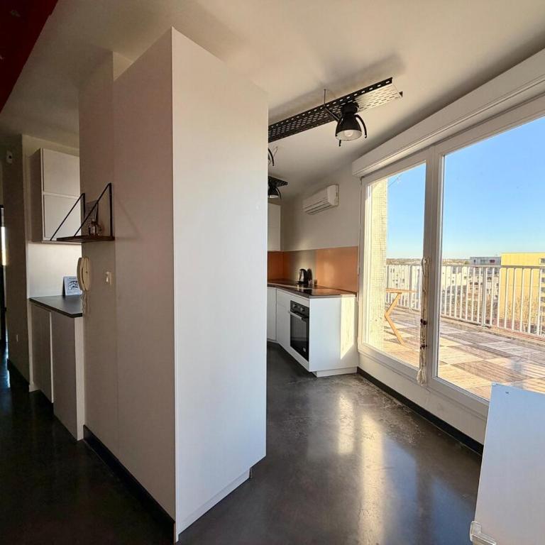 Jouhaux - T5 avec 4 Chambres 2 Salles de bain et Terrasse - Apartment - 4
