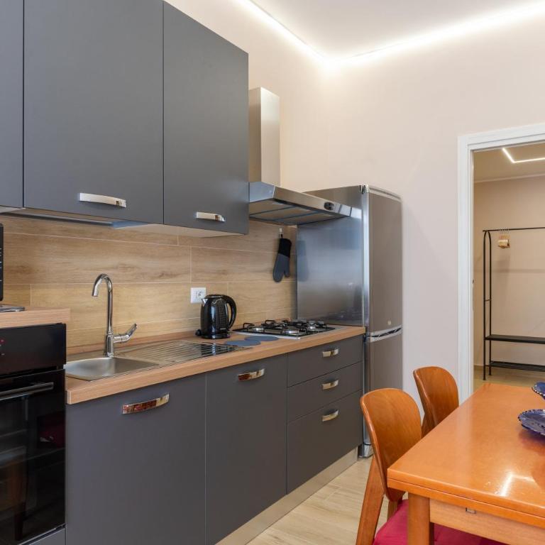 La Dimora di Ernestina - Appartamento con 2 Camere da Letto e Balcone - 13