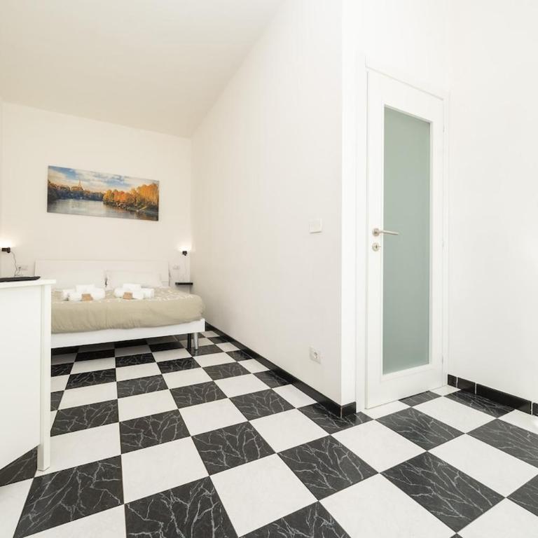 Lingotto's Suite 2 min to the metro & InAlpi Arena - One-Bedroom Apartment - 15
