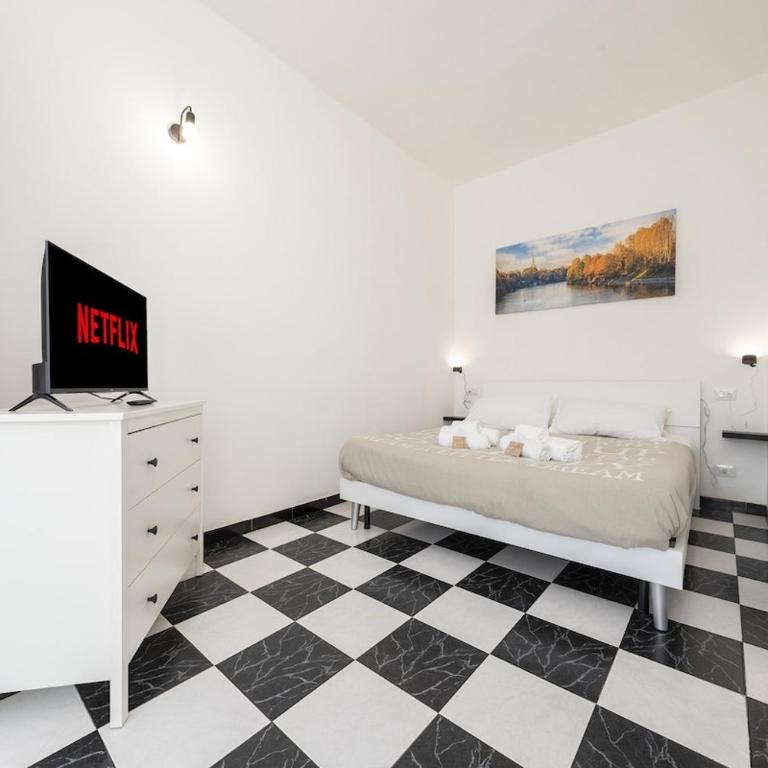 Lingotto's Suite 2 min to the metro & InAlpi Arena - One-Bedroom Apartment - 26