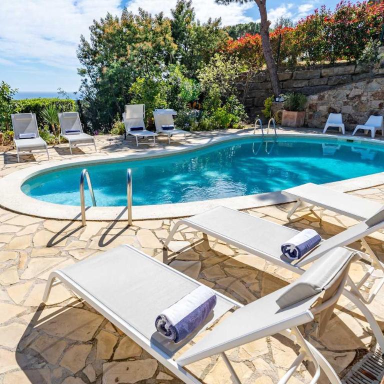 Villa Casa Palmera con Piscina Privada Vistas al Mar y Aire Acondicionado - Villa - 17