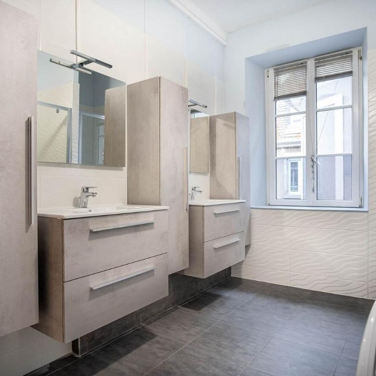 Spacieux Appartement 5 chambres Centre Ville Quartier Tribunal - Appartamento - 2