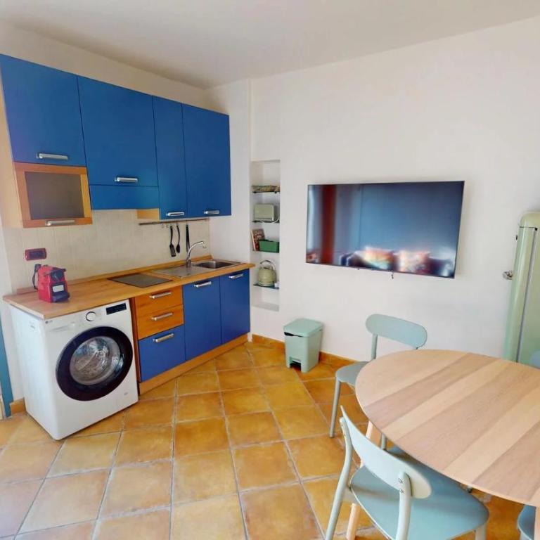 109RDLC - Agréable petit 2 pieces climatisé avec vue mer panoramique en plein coeur de la vieille ville de Menton - Appartement 1 Chambre - 5