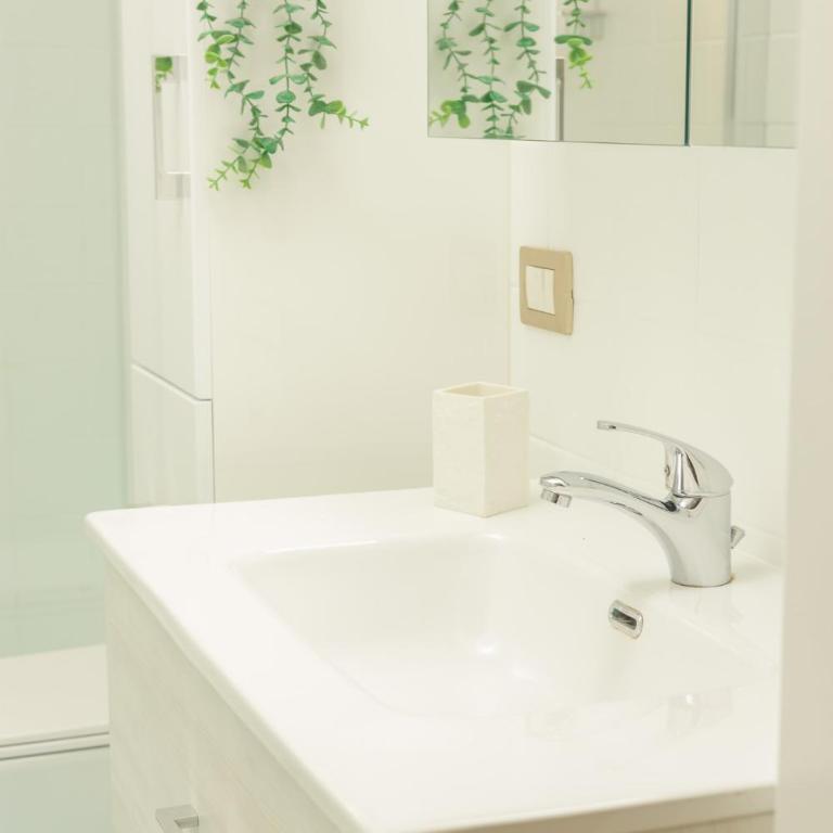 SHARED SWIMMING POOL, House relax Lu Bagnu - Appartamento con 2 Camere da Letto - 22