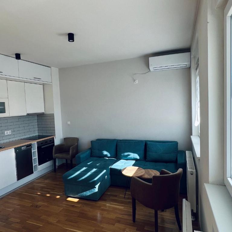Top Floor UKC - Private Parking - Apartman sa 1 Spavaćom Sobom - 8